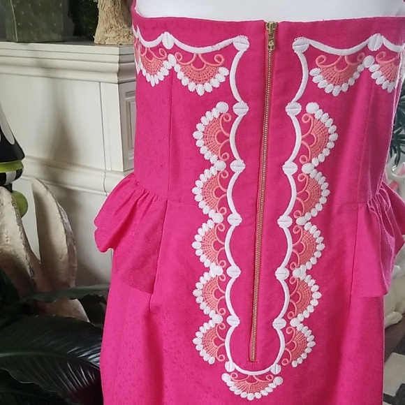 Lilly Pulitzer Strapless Pink Dress with Lace Detail - Picture 7 of 8